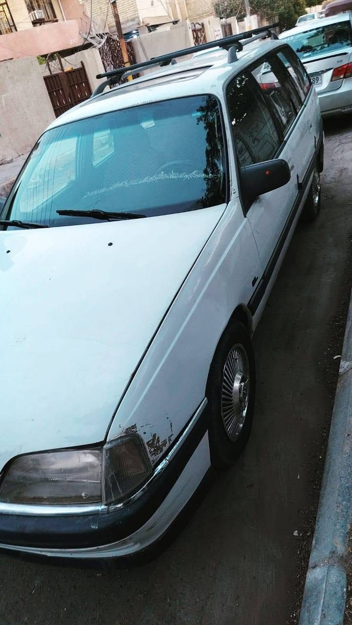 سلام عليكم سياره موديل 92 سعر  30 بيه مجال بصيط  بكان سياره بغداد  رقم كركوك  تحويل مباشر  مو شراي لا يتصل اخوتي ***********
