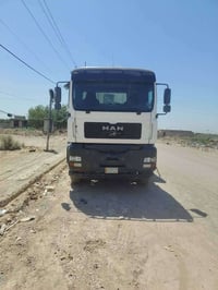 للبيع مان موديل 2003 مكينة 460 بم ونوزل مواصفات دوله رقم واسط مربوطه ق...