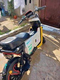 شحن F3 • ٥ بطاريات ٣٢امبير • مدى ٦٠كم