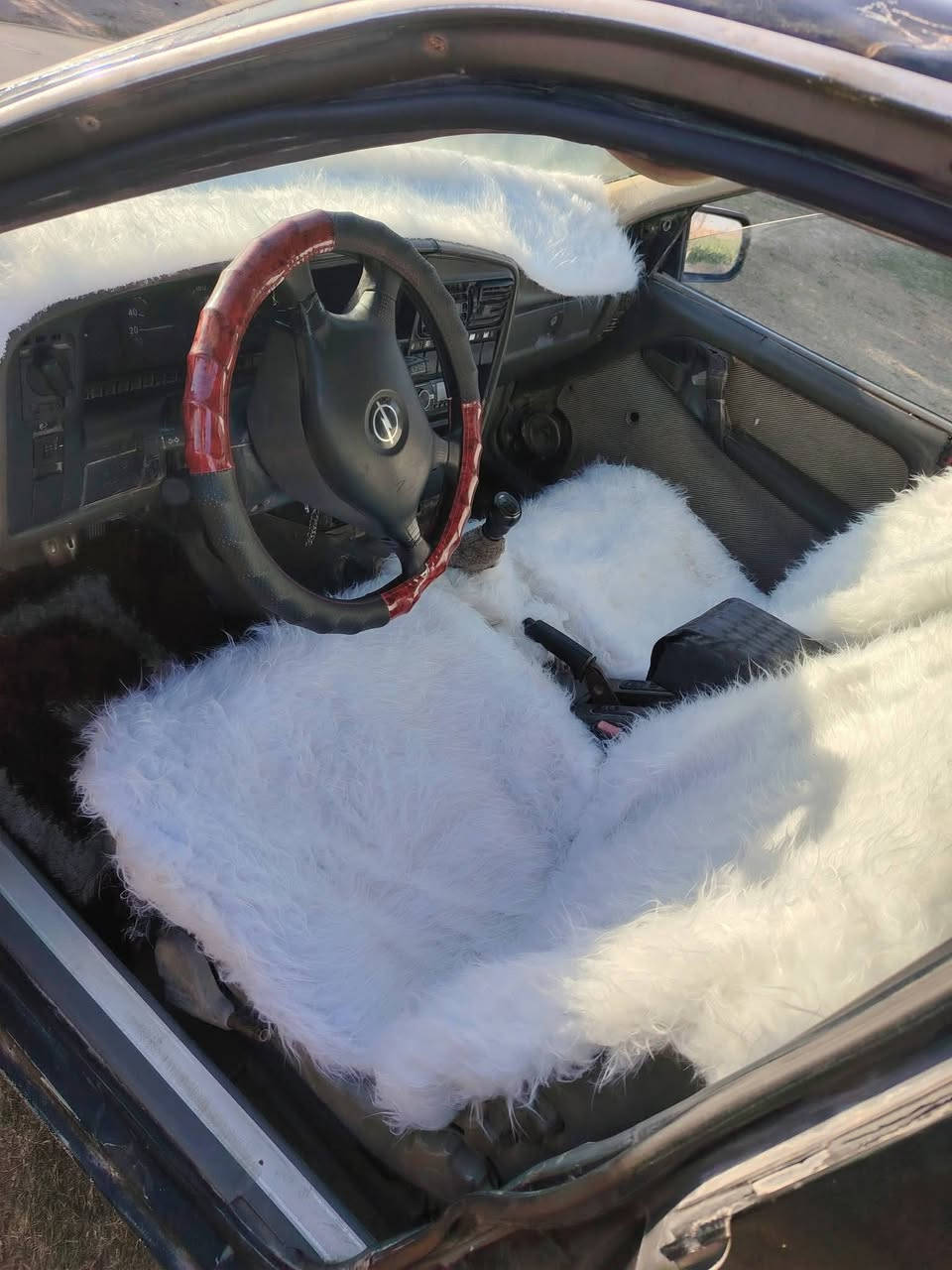 السلام عليكم
اوبل اوميكَا 92 كير عادي
رقم انبار الماني
شرط التحويل
السعر 27 وبي مجال
مكاني بغداد
الهاتف:***********
