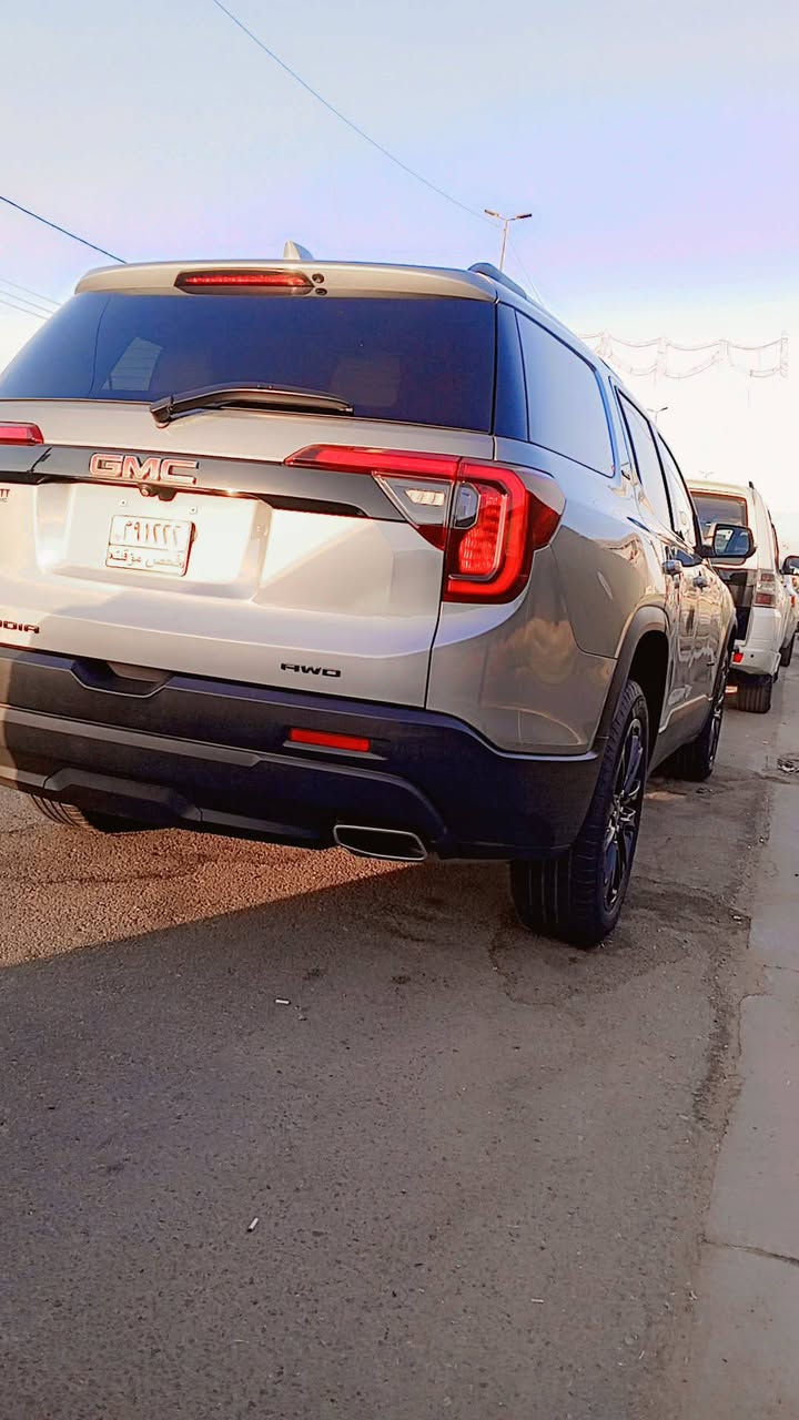 جمسي أكاديا 2023 وارد أمريكي
‏ 

المواصفات SLT فول

محرك 6 3600 كير 9 سرعه 

المسافة المقطوعة: 8 الف ميل فقط

شاشة كبيرة

كيج إليكتروني

داتا شو

بانوراما

كاميرات 360 درجة

حساسات 

سبعة راكب

كشنات جلد و هيتر وتبريد و كهربائي 

 كشن السائق هزاز 

رادار أمامي وجانبي

تحديد مسار

ويل كروم 

إشارات بالمرايات و رادار

تشغيل عن بعد

صندوق كهرباء

بصمة بالأبواب

هندبريك بصمة

لايتات LED + زينون

بك لايت LED

الضرر: بنيد وجاملغ صبغ فقط دعميه بلااديه بدون صبغ

شرط محرك وكير شواصي كفاله شرط سونار 

الإرباكات فقط استيران

السيارة فول مواصفات 1/1 

بدون رقم  سياره عنوان بغداد السعر اتصل‏ ‪***********  بي وتساب
