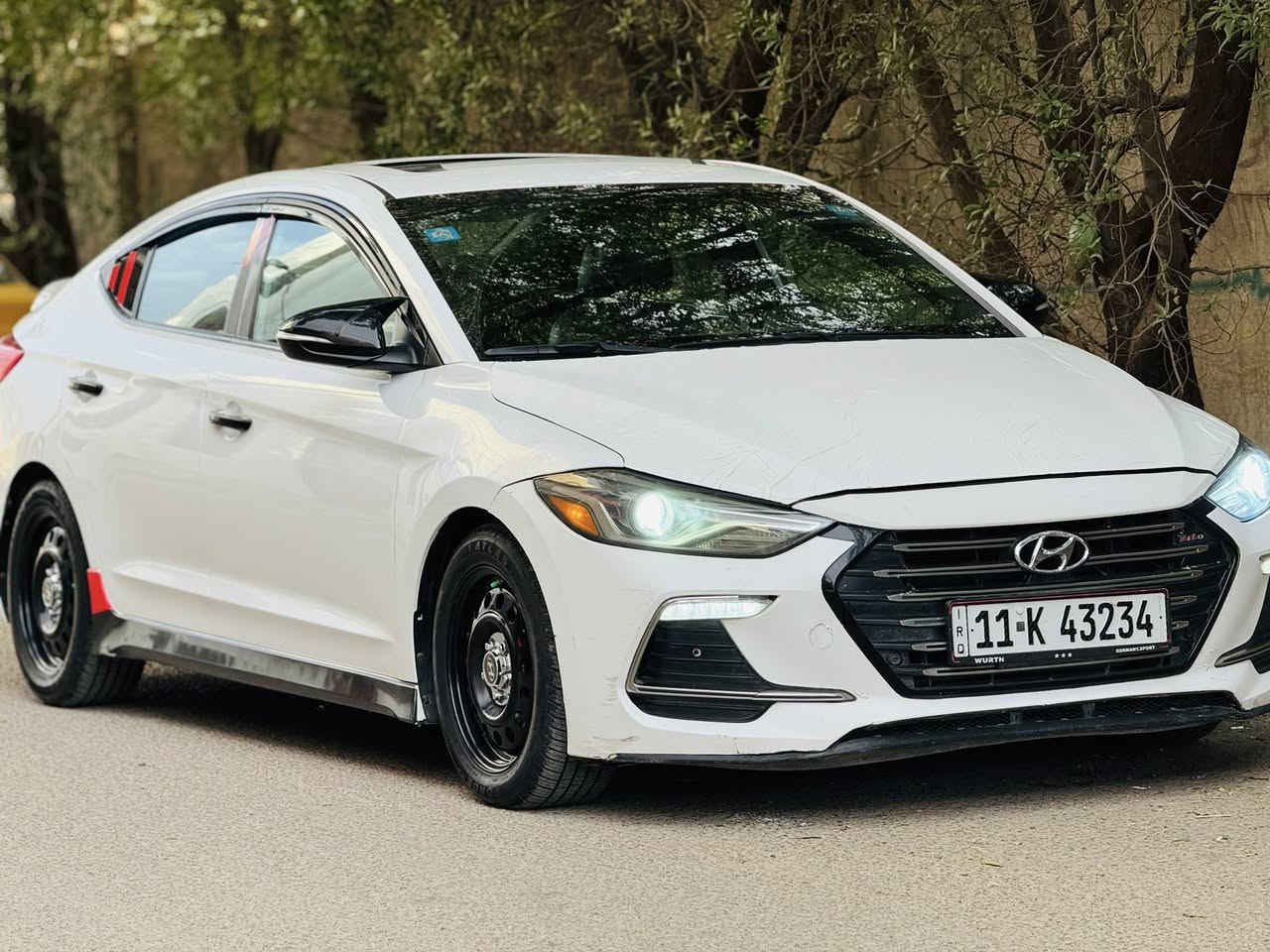 سلام عليكم ؟ بيع مستعجل
النترا   Elantra  2018 Sport 

السعر : 118 $ وبيه مجاااال 

اتصااال : ‭٠٧٧٨ ١١٤ ٤٩٥٥‬

سياره حادثه كلش بسيط ربع جاملغ 

وربع البنيد ؟ ب العراق بيه جاملغ خلفي بدون دواخل.  …..صور الاحادث مرفوقه  ! سونر مرفوق 

فول مواصفات  1/1 Vip 

بصمه 
فتحه 
شفتات ستيرن
كشنات تدفئه 
شفتات ستيرن
صلانصه رياضي
لد نهاري.
بجم زنون زرع عدسه اصلي 
 ونضام ترحيب زنون
سستم صوت
شاشه كبيره 
كامره خلفيه 
اشاير مري شفط.
مخارج عدد ٢ USB. 
مو درايف .
فتحه سقف سلايد رؤؤف. 
تحكم ستيرن جهتين. 
اربعه دسك.
نظام سبورت.
حساسات امامي و خلفي

الرقم الجديد الدولي باسمي شخصيا 

بغداد
