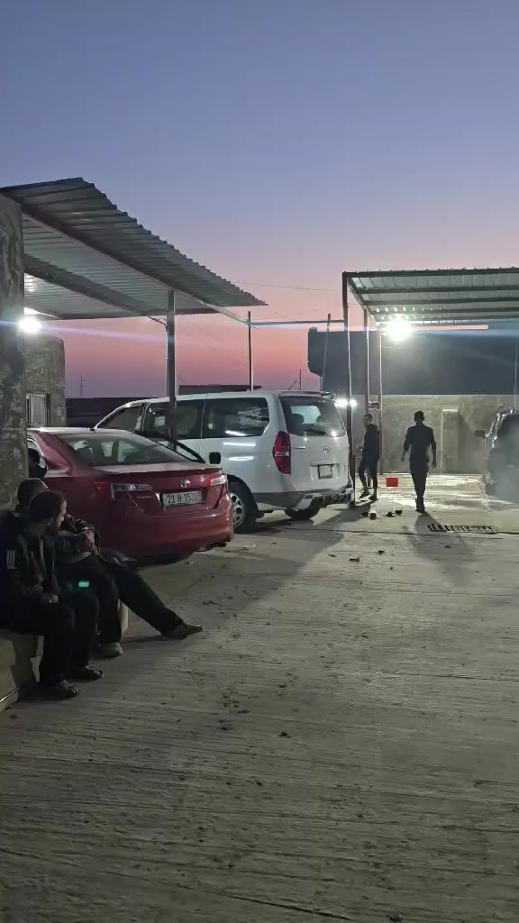 تم افتتاح غسل جميع انواع السيارات الصالون بسعر 5000 الف ما عدى الكيا الحمل والسينا والاستاركس ب 7000 الف
العنوان بروانه الشاعي مقابل معمل بلوك

***********
***********
