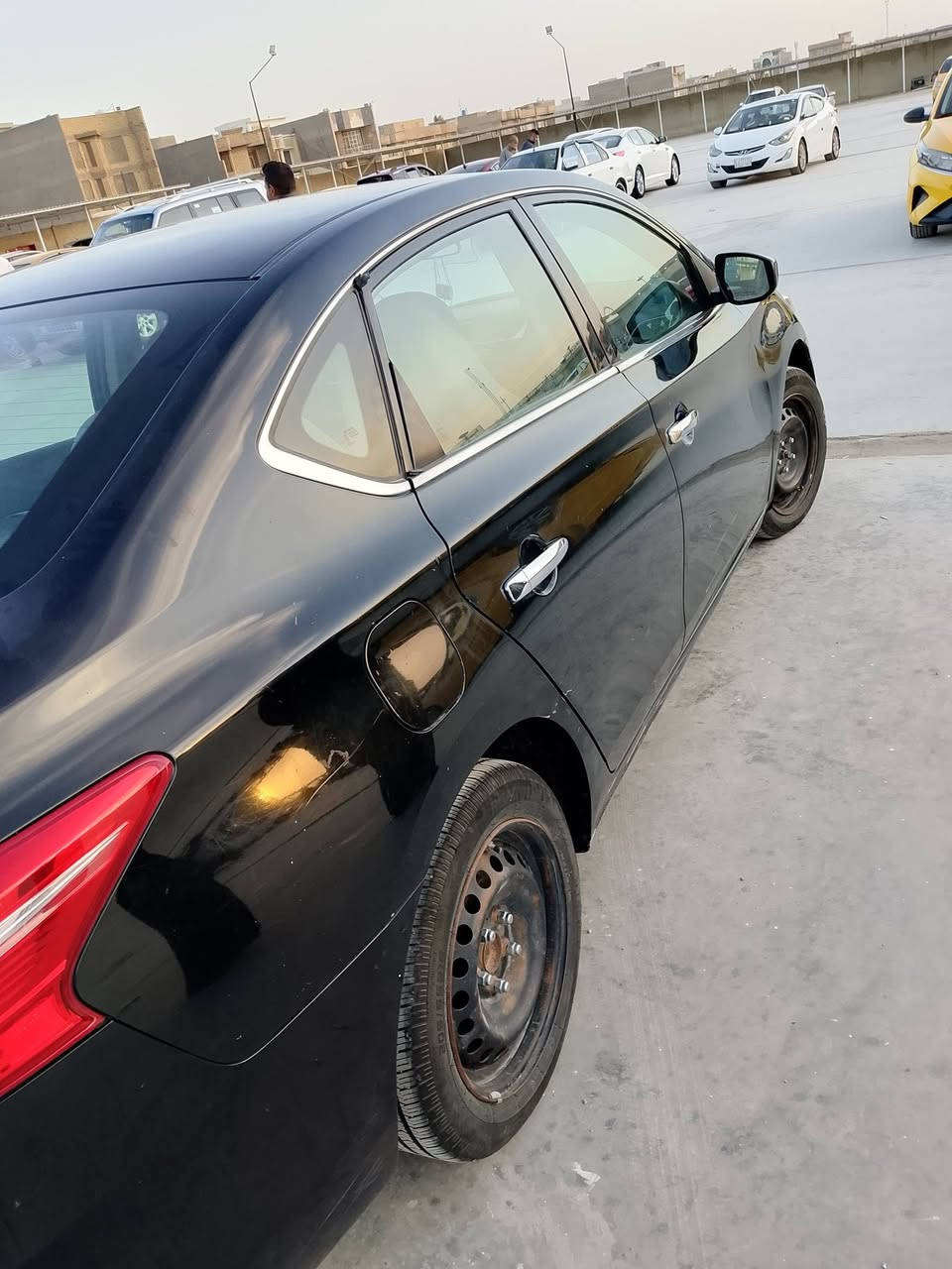 للبيع سياره سنترا 2018  محرك وكير مكفولات 
تخم تاير جديد 
داخل جديد رقم واسط جديد بأسمي 
هزة جديدة شرط التحويل  
  شرط احلى من الصور 
العنوان واسط الكوت النعمانيه ‏‪***********‬‏
‏‪***********‬‏
الاسنفسار ع هذا الرقم
