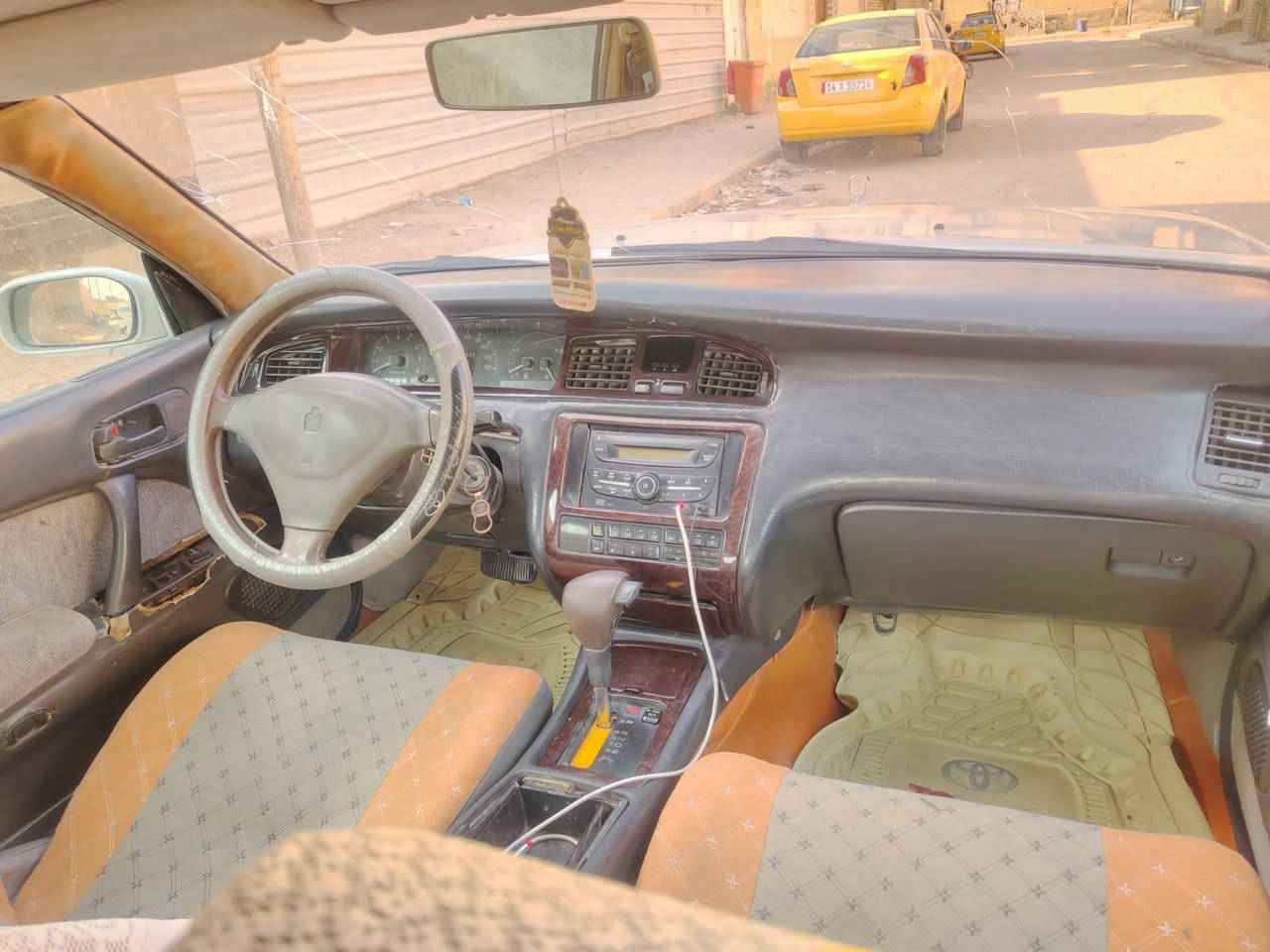 السلام عليكم  بطه للبيع اذا ماداور لا تخابر جاهزه من الدعاميه للدعاميه الف ماذب عليه ترايك وين ميعجبك تبريد ثلج مكينه وكير  كفاله تخم تاير  حداديه السعر 50 وبيه مجال قليل  سنويه لل 28 رقم بغداد  *********** مكان ذي قار
