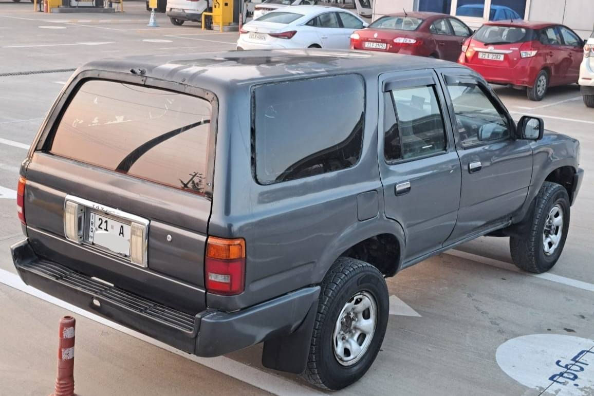 توێتا ڕەنە مۆدێلی 1991 دەبڵ ئەکسل 4×4 
ڕەقەموسەنەوی تازەیە 
کارەبایو گەرمی مەزبوتە
چوارتایەی تازەی لەژێرایە 
تەحویل خەرامە بەشەرت 

سـعـر : لە کۆمێنت داوابکە ڕاستەوخۆ بۆت دێت 📥 

گێڕومەکینەو دەبڵ ئەکسلی بەشەرت 
هیچ کێشەیەکی تێدا نییە 

ژمارەی خاوەنەکەی 
***********
***********
