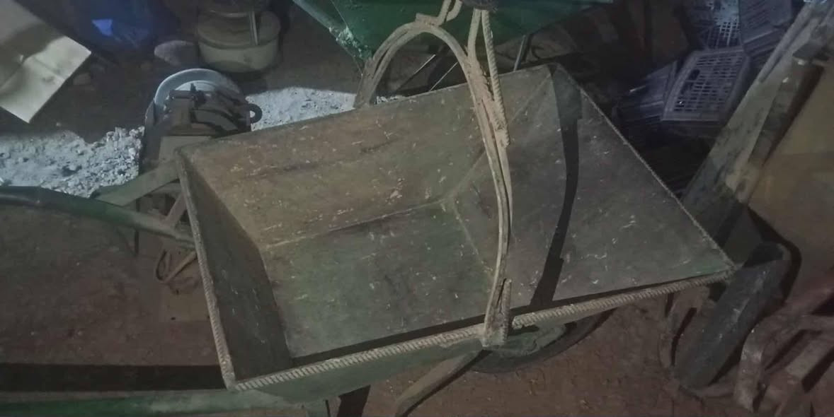 ونج للبيع مكان كوت حي الحكيم خاص مقفول اتصاال ***********
