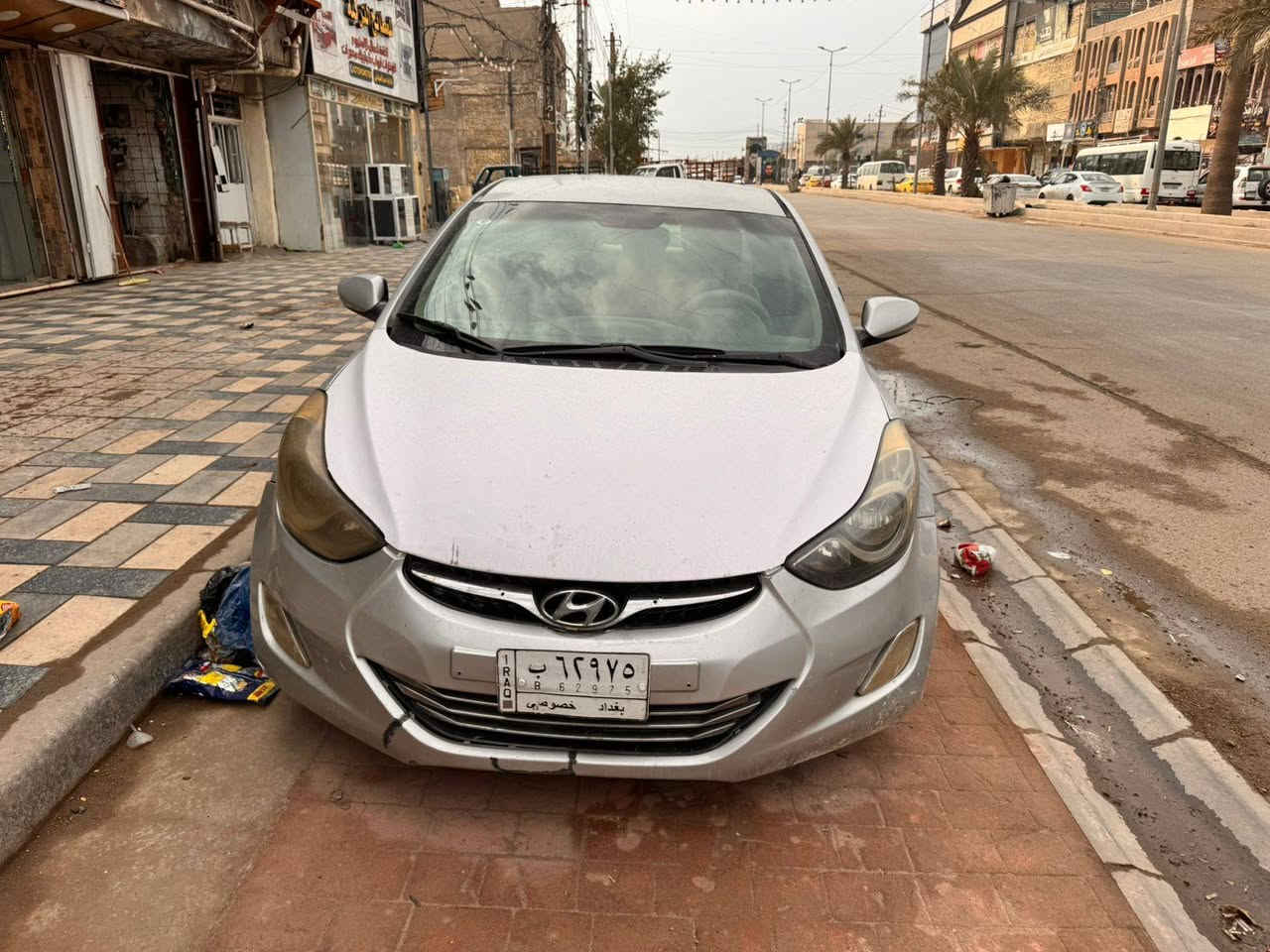 السلام عليكم سياره النتره ١٢ أمريكي صبغ حزام بدون دواخل سياره ليبل واحد لون سلفري جاهزه وكاملة سياره خير من الله مكينة ٢٠٠ شاشه كامره تدفئه رقم بغداد مكاني ديالى بعقوبه ***********  السعر ٩٠ وبيهه مجال شراي اتصل عليه وتدلل مو شراي لا تعبني ولا اتعبك رحمه الموتاكمم
#مراوس #ترهم
