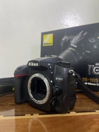 نيكون D7000 • عدسه ٥٠ملم ١٫٨ • شتر ٣٥