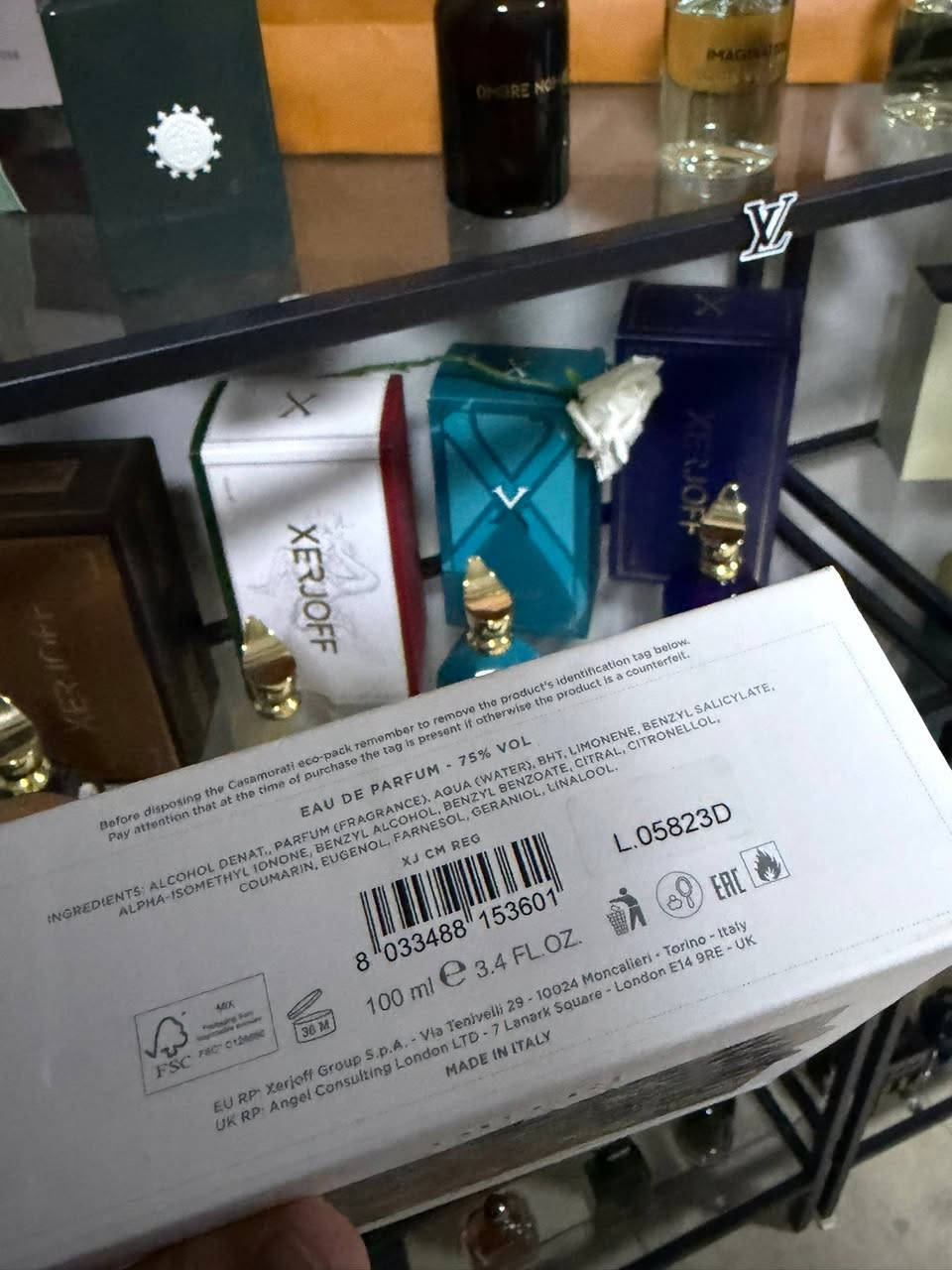 للبيع او مراوس نفس القيمه السعريه 
كازوماراتي ريجيو مستخدم  ١٠ مل تقريبا 
مصدر شراء فانيلا اصلي شرط فحص 
سعر ٢١٠ الف 
رقم ***********

