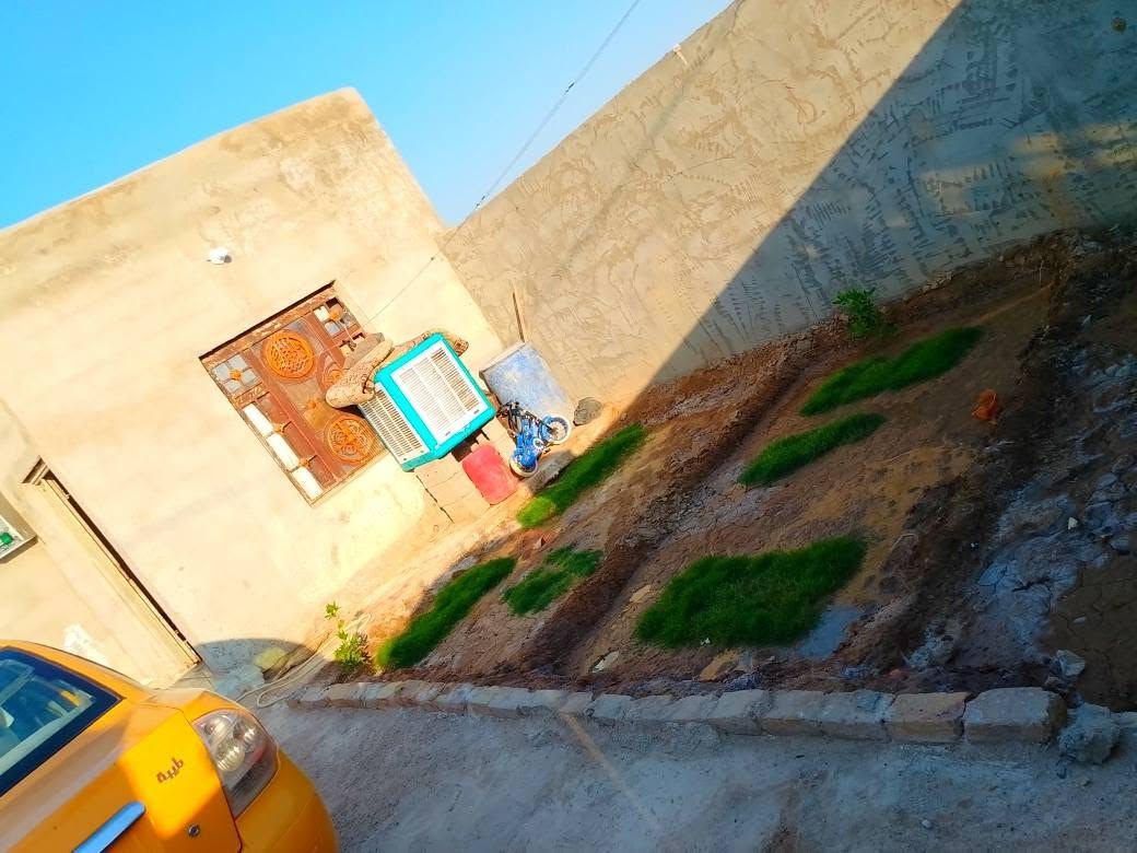 السلام عليكم دار سكن للبيع في منطقة اليوسفيه قرب التارتان شارع المدرسه  كافة الخدمات تبليط بل باب +مدرسه +مستوصف صحي+أسالة مي+خط مولد
السلام عليكم دار سكن للبيع في منطقة اليوسفيه قرب التارتان شارع المدرسه  كافة الخدمات تبليط بل باب +مدرسه +مستوصف صحي+أسالة مي+خط مولد
  يتكون من غرفتين نوم وصاله كبيره  واستقبال  وحوش كبير وحديقه البيت كله سراميك  للاستفسار اكثر  ***********

