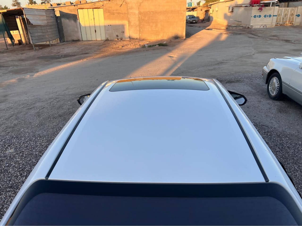 كورلا تجميع صيني موديل2024
رقم بغداد حرة باسمي تحويل ثاني يوم شكل الأمريكي 
مواصفاتها معروفة مايحتاج اشرحلك عليه 
- دوشمة كشنات 
- دوشمة الارضية والصندوك
- بيها بارد ع كد 3 اصابع بالبنيد مكانين اثر رجوع بيكب عليها 
- طخة بالصندوك ع وضعها مامسويها اثر ضربة دراجة
- ماشية 68 الف قابل للزيادة 
- فول السيارة معروفه مواصفات الشكل الامريكي
- شاشة كار بلي 
- عادي ومحسن بكيفك البانزين 
- تبريد يخبل 
- سيتم باتمان كامل 
- شمسيات كويتية وياها 
- مكاني البصرة - الزبير - سكن البتروكيماويات 
- رقم تلفوني ***********
- السعر 150$ وبي مجال البصرة, العراق
