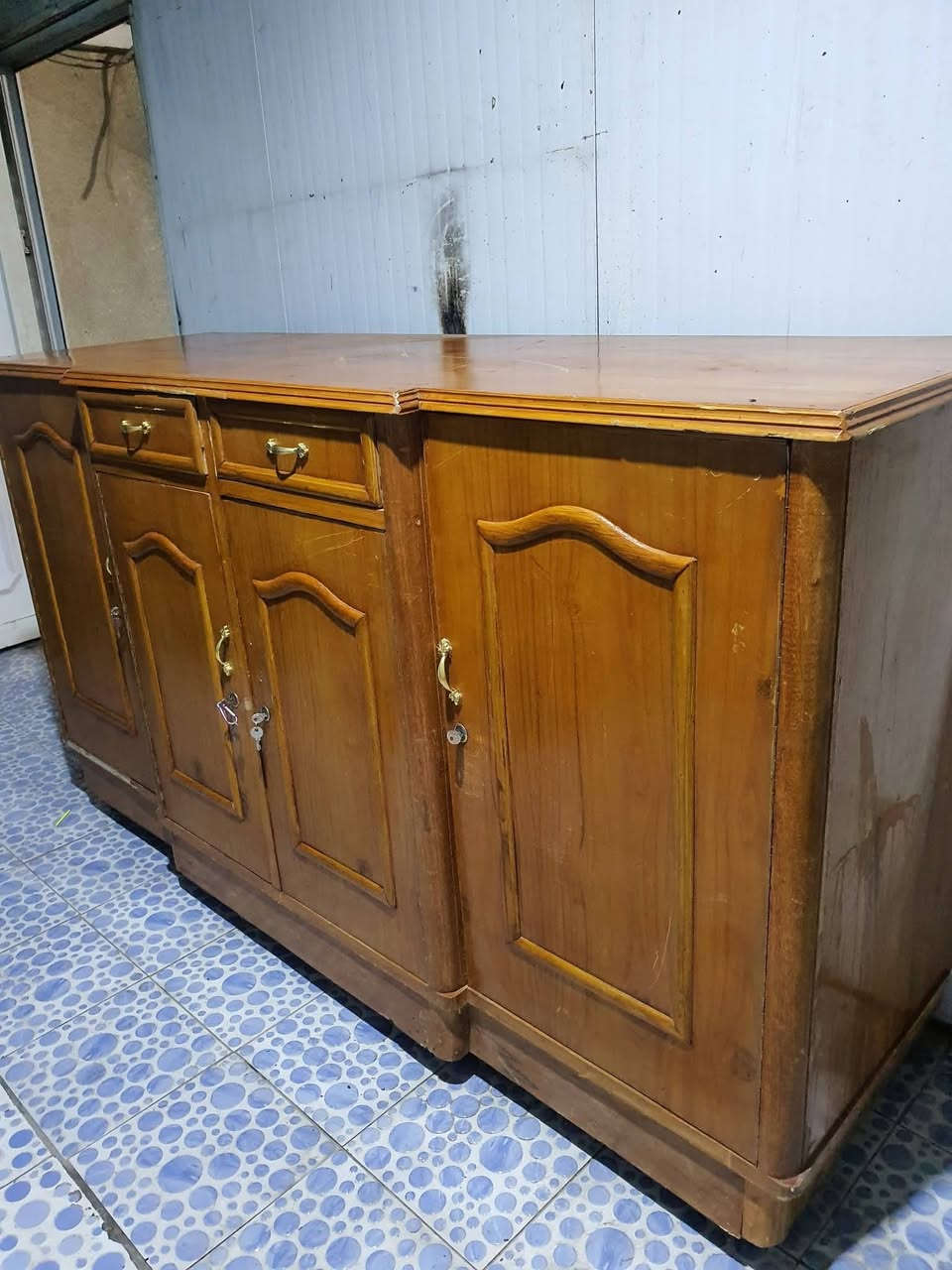 بوفية خشب تسكام كلش قوية طول مترين 
مكاني لاصمعي 
١٥٠


**إذا كنت صاحب هذا الإعلان وتريد حذفه لأي سبب، رجاءا أرسل رسالة إلى الدعم الفني**