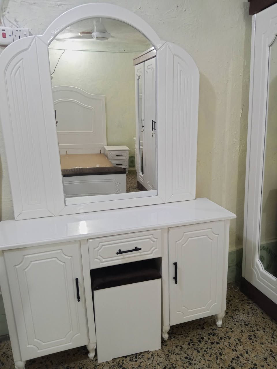 حسب طلب الزبون 
معمل نجارة الموسوي يقدم لكم كل ماهوا جديد واباسعار تنافسية 
الكنتور بلوك بورد ١٨
الكومديات بلوك بورد ١٨
ميز مراية بلوك بورد ١٨
الشد والتوصيل مجاني داخل الناصرية 
🔥  اصباغ حرارية  🔥


**إذا كنت صاحب هذا الإعلان وتريد حذفه لأي سبب، رجاءا أرسل رسالة إلى الدعم الفني**