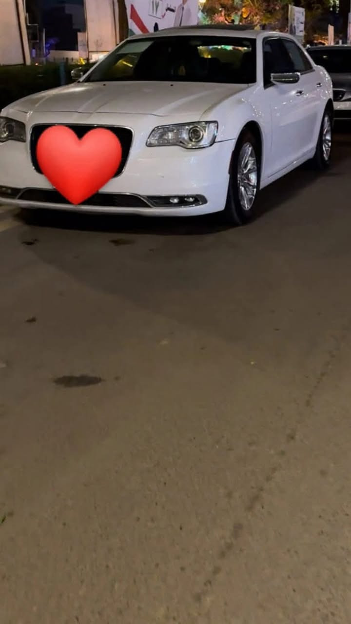 السلام عليكم
اوباما كندية بيع فقط ٢٠١٦ اصل فئه ال C محرك ٣٦٠٠ توويل
رقم اربيل بآسمي تحويل بآي وقت يعجبك 
ممشى السيارة ١١١ ميل
♦️ ستاره خلفيه كهربائيه 
♦️المقاعد الامامية كهرباء
♦️المري الجانبيه قلاب مع البك 
♦️المقعد الامامي والستيرن كهربائي عند تشغيل السياره واطفائها
♦️المقاعد الامامية تبريد وتدفئة 
♦️المقاعد الخلفية تدفئة 
♦️ الستيرن تدفئة 
♦️خزن المقعد الامامي 
♦️تعتيم تلقائي للمري الجانبيه
♦️بانوراما
♦️تشغيل عن بعد  
السعر ٢١٥ قفل


**إذا كنت صاحب هذا الإعلان وتريد حذفه لأي سبب، رجاءا أرسل رسالة إلى الدعم الفني**