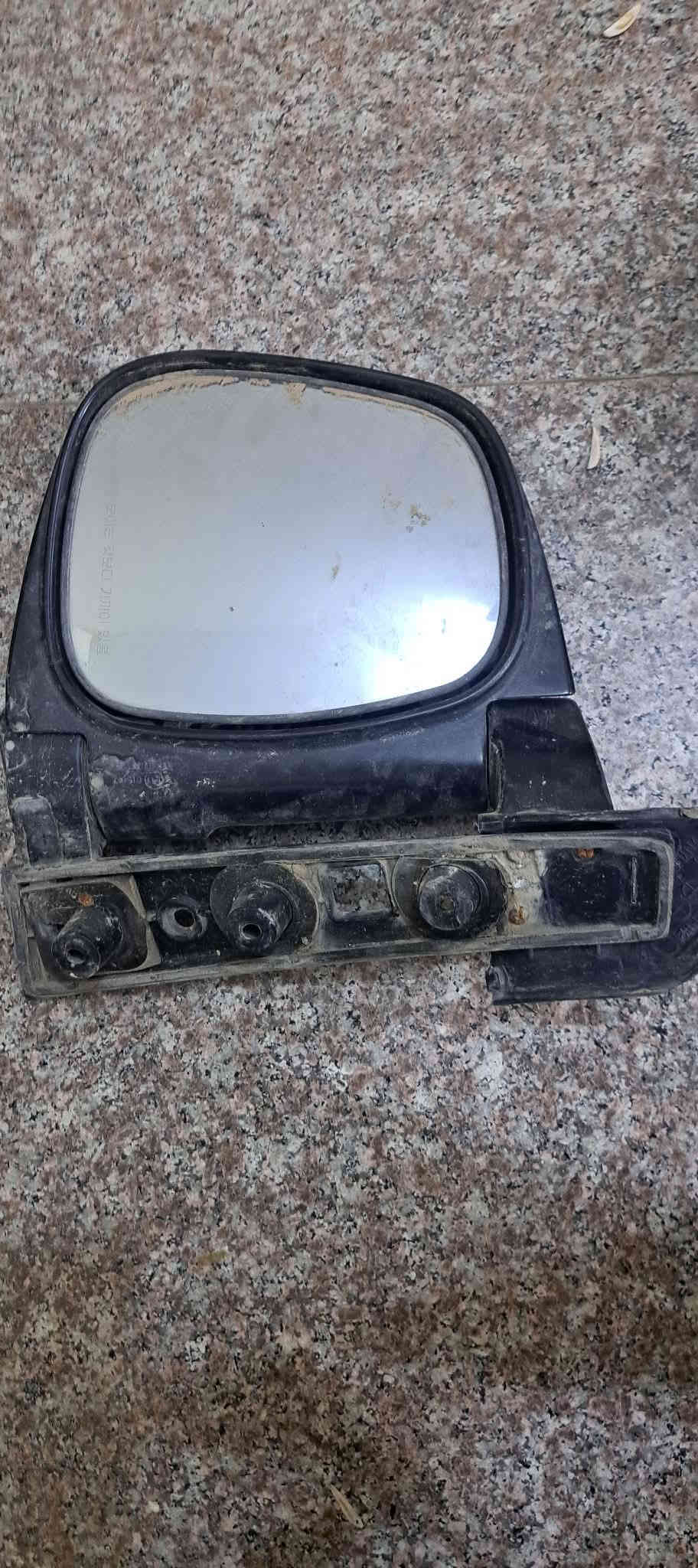 السلام عليكم غراض ستاركس 2007 كلهن بـ 125قفل العنوان بغداد
رقم الهاتف***********
