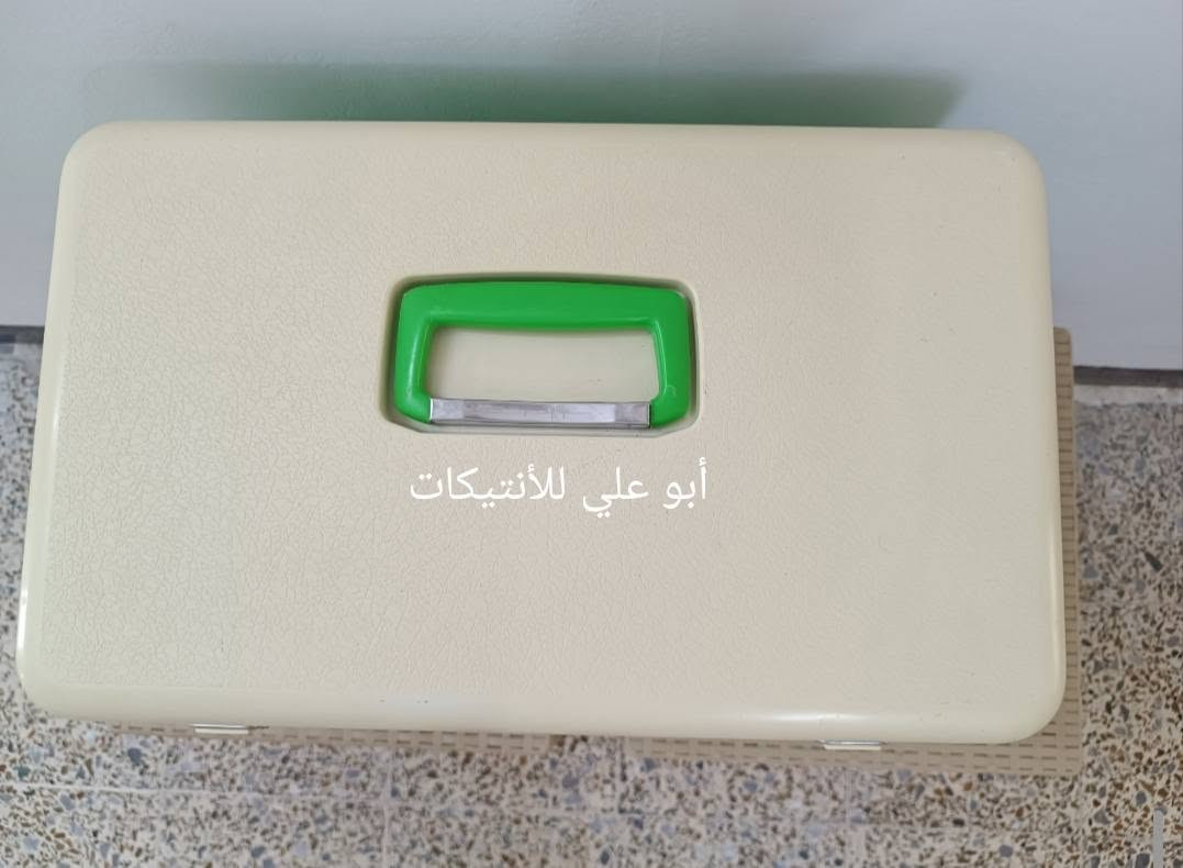 كول بوكس أبو الطاؤوس ياباني حجم 32 نظافة 100%100إستيراد ألأسواق المركزية للتواصل ع الخاص أو على الرقم ***********
