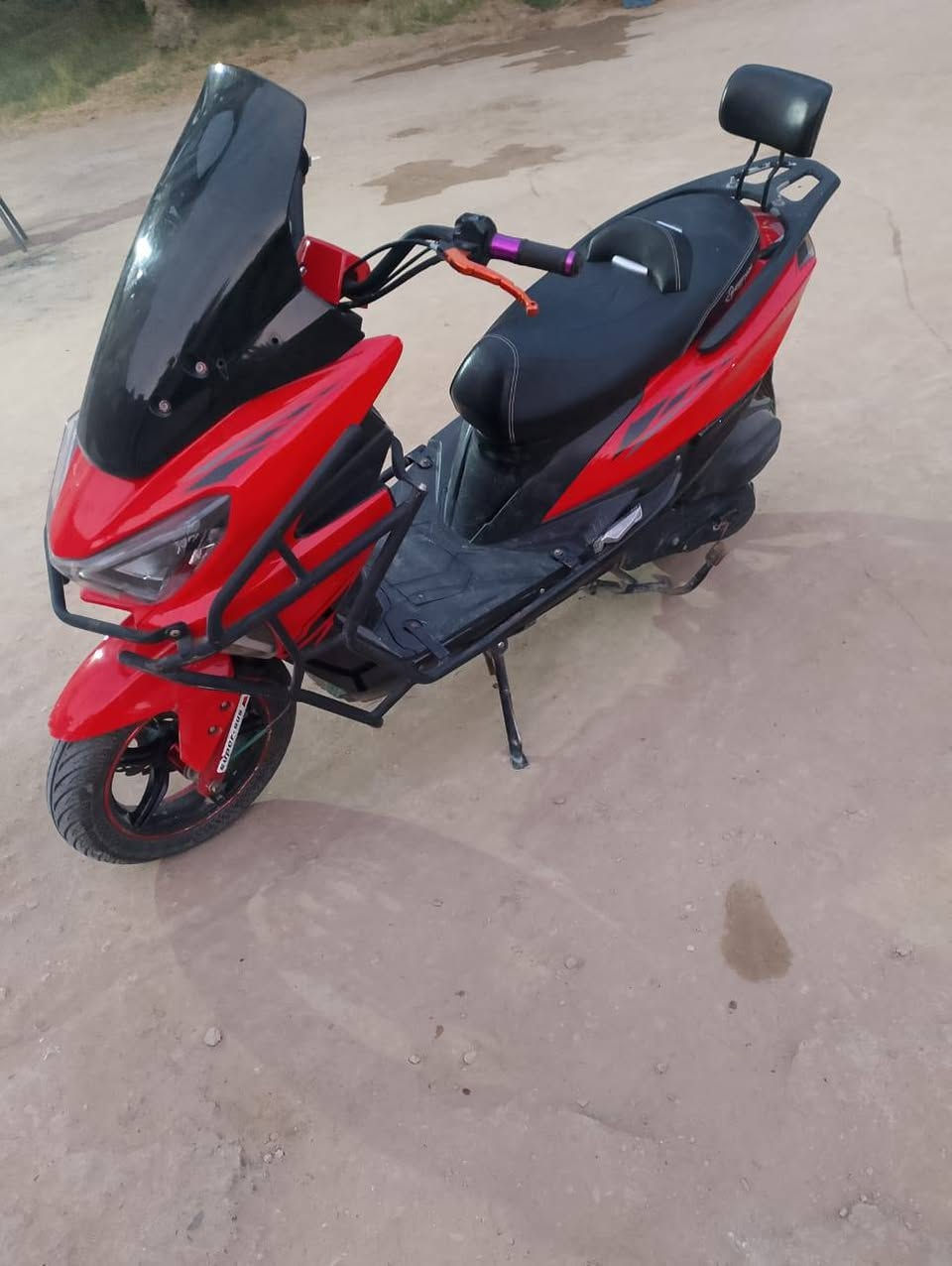 للبيع سعر 600 وبيه مجال اوراق أصولي مكان كربلاء. ***********
