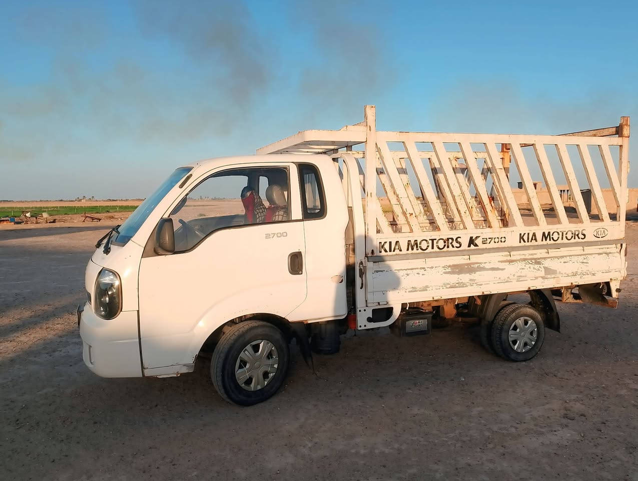 السلام عليكم
كيا (عموشه) للبيع التفاصيل :-
1:- موديل 2013 .
2:- سنوية مجددة لعام 2028 .
3:- تحويل مباشر .
4 :- تبريد شغال .
5:- السعر 95 ورقة وبيهه مجال .
:-الاتصال على الرقم التالي‏‪‪0782 583 5053
