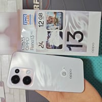 رينو ١٣ 5G • ٥١٢ • التاجي