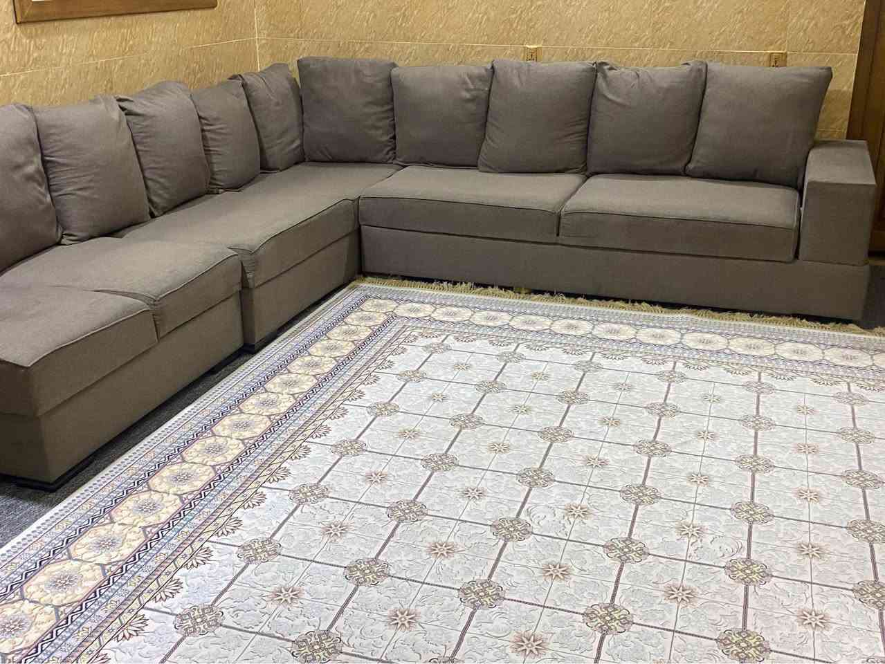 سلاو  ئێڵی تورکی ٨ نەفەری  تۆکمەو بێعەیب   

 نرخی ٢٩٠ هەزارو کەمي معاملە سلئمانی السليمانية, العراق


**إذا كنت صاحب هذا الإعلان وتريد حذفه لأي سبب، رجاءا أرسل رسالة إلى الدعم الفني**