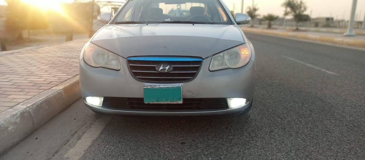 النترا موديل 2010 خليجي محرك 1600 بسمي تحويل ثاني يوم سنويه لل 2028 سياره جاهزه على اخر حبايه من كير محرك تبريد تدفئه صدر تايرات خير من الله صارلها عدنا فوك ال 5 سنين... بيها مكانات جراد يرادلها صبغ فقط بدون تبديل السياره ... مكان السياره الرمادي قرب جسر الحوز... السعر 85 وبيها مجال... ***********
