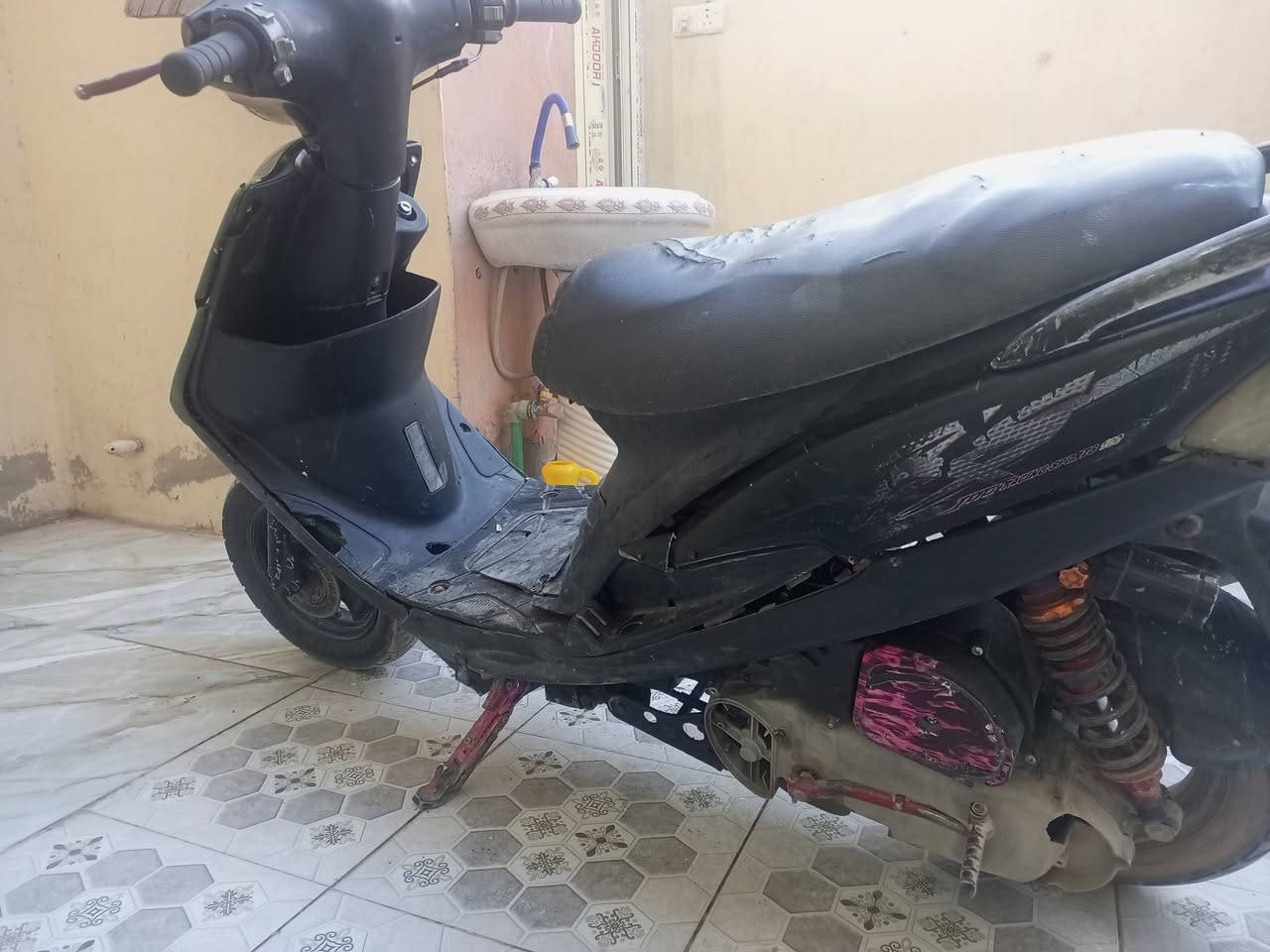 للبيع الدراجه مكفوله كفاله عامه جيب فيتر وفحص السعر خاص المكان ديالى
***********
