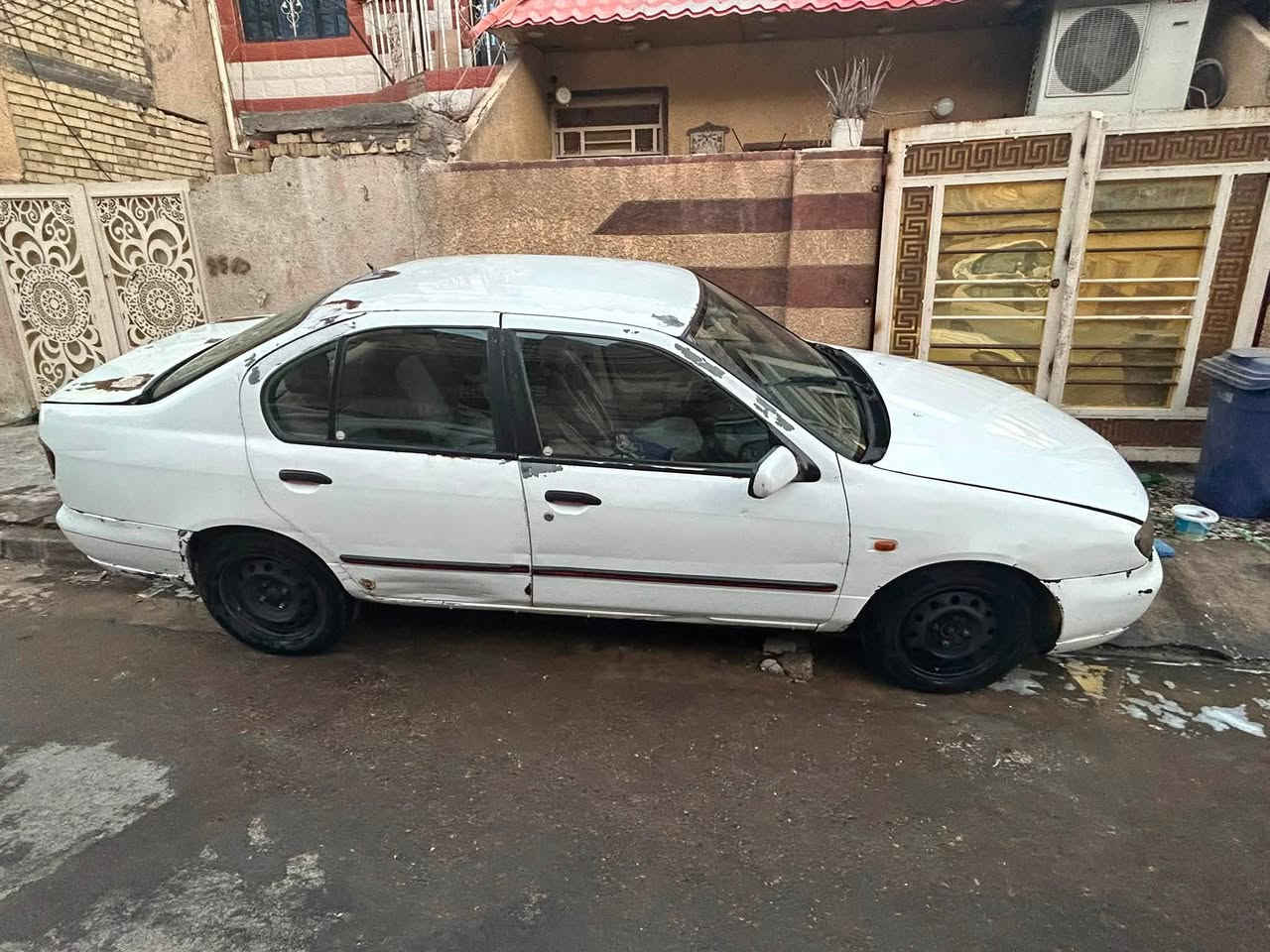 نيسان بريميرا 2001 محرك كير اوتو رقم بغداد شرط التحويل عوزها ترتيبات بسيطه السعر25$وبيه مجال حك الجيه مكاني بغداد حي الجهاد اتصال ***********
