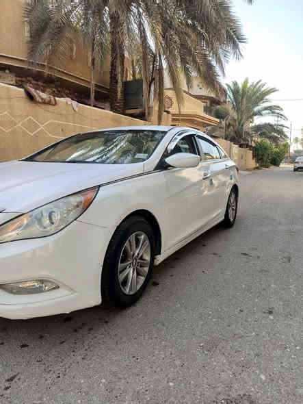 سوناتا موديل 11وارد امريكي تحويل مباشر مكان السيارة جديدة الشط ديالى السونار مرفق بالمنشور ضرر باب تبديل فقط رقم ديالى مكينة 2400جي دي اي السعر 88وبيه مجال ***********
