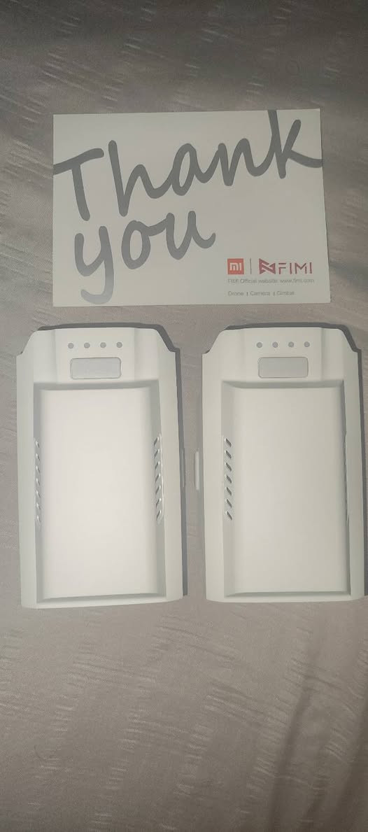 تحية طيبة توفرت بطاريات درون شاومي الاصدار الحديث تواصل وتساب ***********
