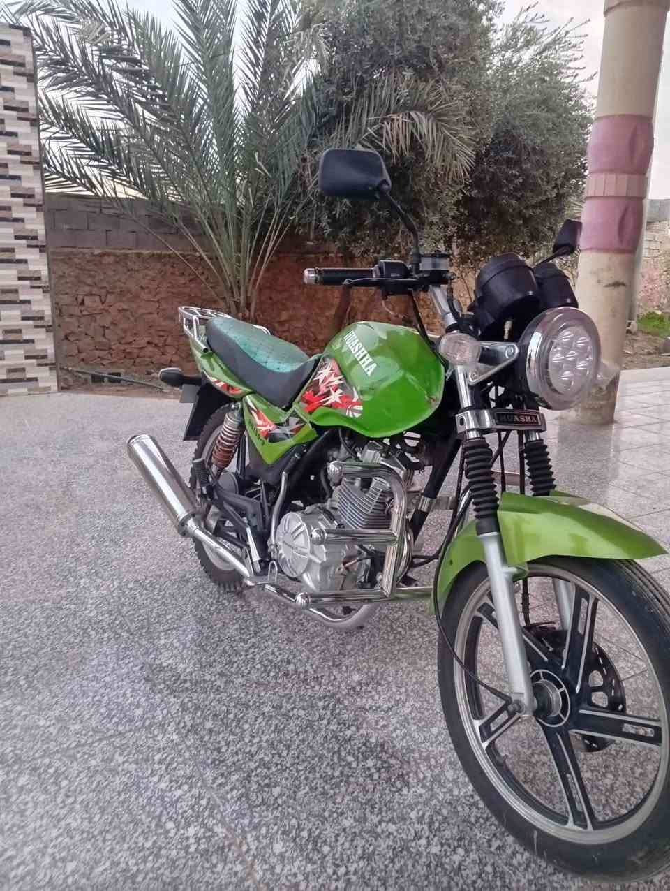 السلام عليكم موتور هيوشي موديل 21 مقمرق ما ناقصه كل شيء لازم كهربائيات من كل شيء جاهزن مكاني رمادي سعر 875 شيء بسيط 👉👆***********👉
