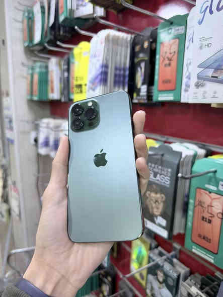 ئایفۆن ١٣ پڕۆ ماکس دوو سیم کارت
زاکیرەی ١٢٨ گێگا زۆر خاوێن بێ شوخت
ڕەنگی سەوز پاتری ٨٨ حقیقی نرخی ٤٧٠ دۆلار
ناونیشان :- هەولێر - قەڵاتی نوێ مۆبایلی هاوکار
ژمارە مۆبایل ***********
