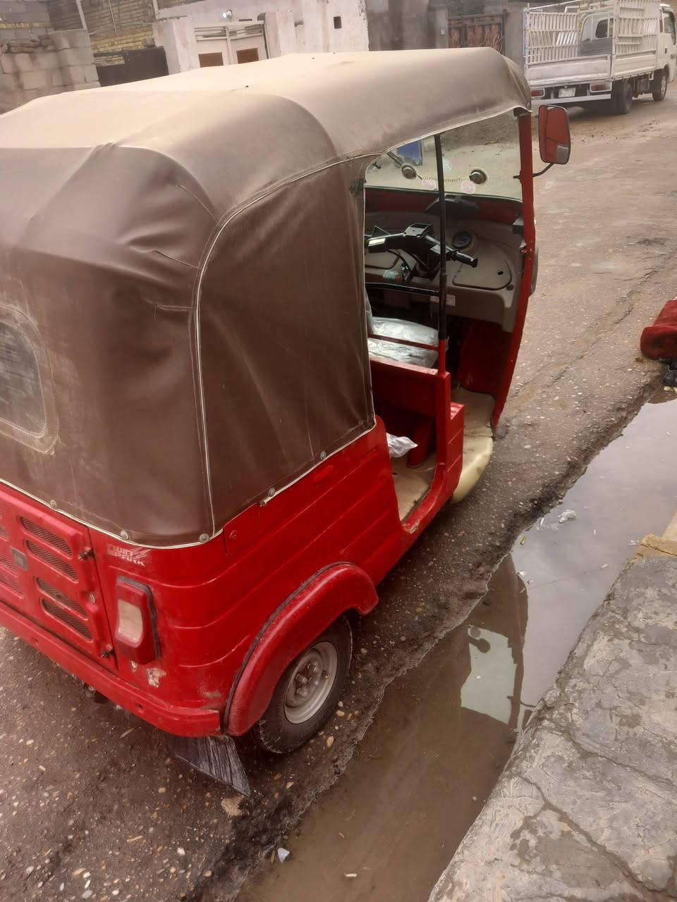 سلام عليكم تكتك لبيع موديل 2017 تكتك حلوه وجاهزه مكينه مال عشرين سعر 3100 للعنوان ميسان المجر الكبير الاستفسار ***********
