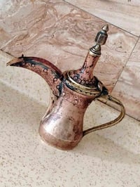 متوفر آخر اربع قطع دلال موديل شطراوي عمل جديد سوري  ارتفاع ٢٧ سم 07710...