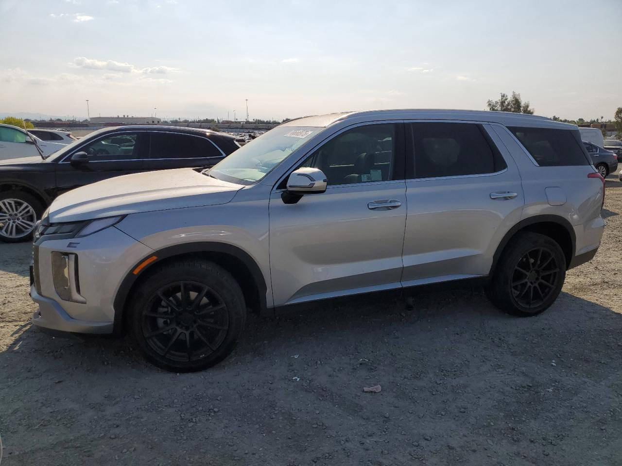 بلاسايد
2025

ماشيه 18الف ميل

فول عده بانوراما

3قطع تبريد 

واصل لميناء بدون كمرك ولا تخليص السعر 200

واصل مصلح رقم شهداء 260

توصل السياره 2026/1/27

*********** كربلاء
