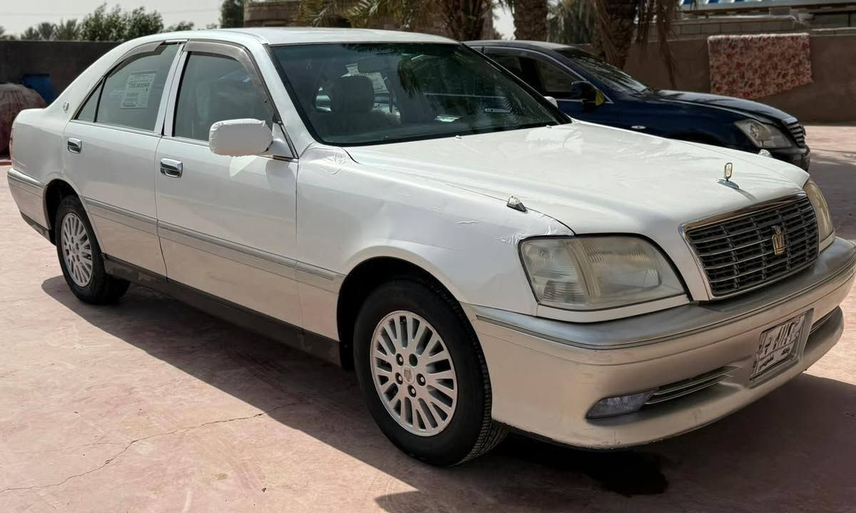 السلام عليكم
ملكه مديل 2003  ادوات ادوات كصه جنطه  

دكمتين2

 تايرات 4بلكارتون

مكينه ديفور الكبير 

كير حداديه بلكارتون 

تبريد ثلج متوئه رقم اصلي وسونيه طبق الاصل دك حاسبه وين مايعجبك 

السياره مكفوله من الظربه والدحچه عد الكص

السعر32وبيه مجال *********** 

ملاحظه السياره نفس الصوره واحله بعد تجي وتشوف بعينك
