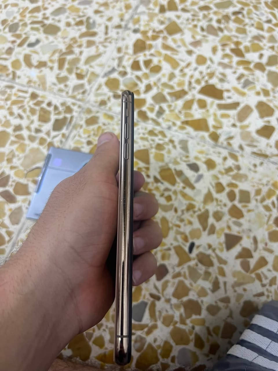 IPhone X s Max
البطاريه 78

الذاكره 64

النضافه 100‎%‎

مستبدل شاشه فقط فيس ايدي متوقف بسبب تحديث 

للتواصل خاص


**إذا كنت صاحب هذا الإعلان وتريد حذفه لأي سبب، رجاءا أرسل رسالة إلى الدعم الفني**