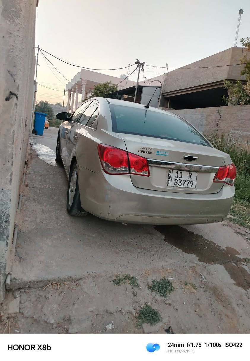 سلام عليكم شوفر كروز ٢٠١٣ مكينه ١٤٠٠ تيربو كير عادي فول عده الكير شاشه وكامره بلاديه دمام تحكم ستيرن مثبت سرعه حادث أمريكا بنيد وشوي من البدنه بدون دواخل وبلعراق صبغ جاملغ امامي وباب كلير نقص بيه فقط كلج كمبريسر للامانه تبريده ثلج عارضه ٦٢ وبيه مجال مكاني بغداد ***********
