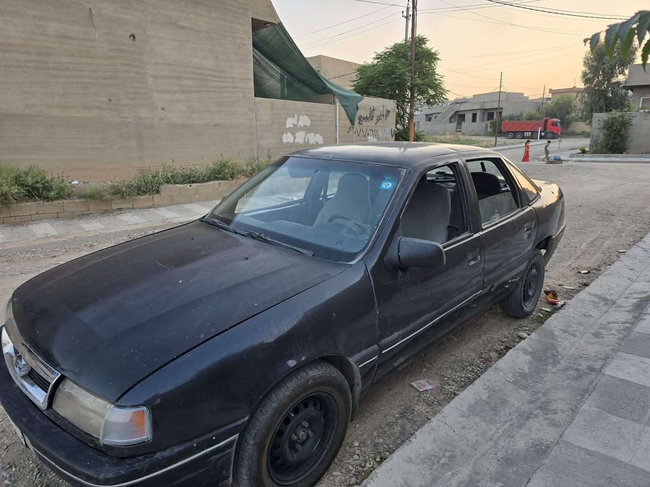 عربی کوردی
أوبل فيكترا، موديل 1992
محرك 1600 سي سي
  رقم كركوك  مشروع الوطنی 
سنویە جدید بسمی  جدید لحد 2029
سبوغ عام  شرط تحويل

للتواصل:
***********
واتساب أو اتصال

السعر 31 
بۆ فرۆشتن:

ئۆپڵ فێکترا، مۆدێل 1992
مەکینە 1600 سی سی
ژمارەی کەرکووک –ی
سنەوی تازەیەی تا سا 2029
بۆیاغ: عام
  بەشەرتی تەحویل
بۆ پەیوەندی:
***********
واتسئەپ یان پەیوەندی تەلەفۆنی
نرخ 31 گەڵا
