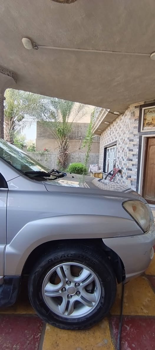 لبيع أو مراوس حسب القناعه سبورتج 2008 خليجي سياه كامله مكمله مابيه أي نقص نصبته كلش حلوه 
الاستفسار ***********

