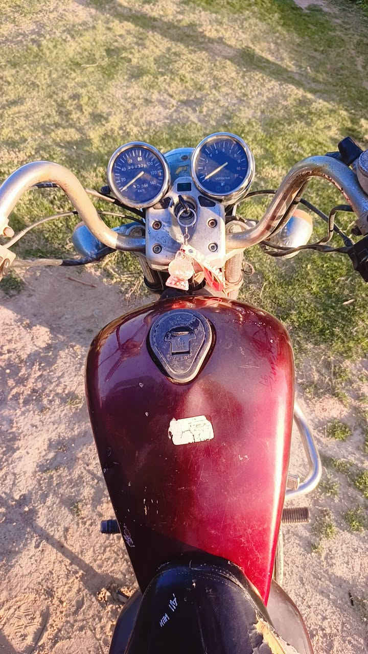 السلام عليكم ماطورات هارليات ثنين ولف واحد شغال خير من الله ماعايزه اي شيء والثاني تفصيخ  المكان بلد مدخل 9 للستفسار اتصل
***********
***********
