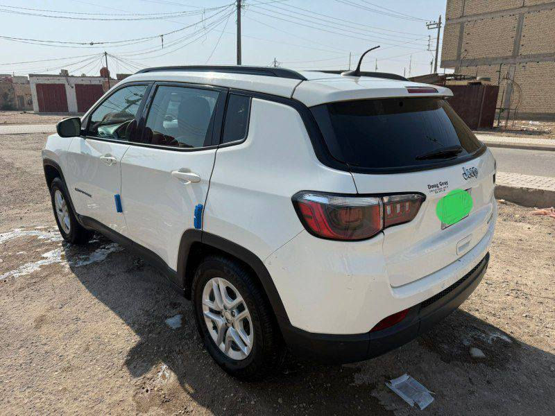 السلام عليكم جيب كومباس امريكي موديل 2018 السعر 140 وبيها مجال رقمي *********** غير متواجد ماسنجر
