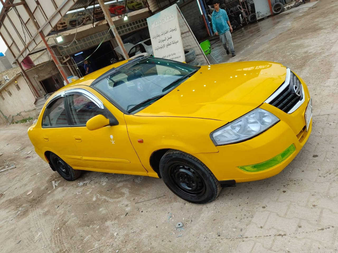 السلام عليكم بيع نيسان صني بدي كوري سياره بلاديه مديل2009 سياره جاهزه مكينه كير جدد تخم تاير جديد كهربائيات كلها شغاله تبريد شغال مصفره هيئه وغرامه مكفوله من ضربه القويه بارد جاملغ امامي فقط دوشمه جديده حداديه نضيفه مكانها نجف السعر 68مالكها يريد مداور سنويه ل27 التفاصيل كلها مذكوره  ‏‪***********‬‏
