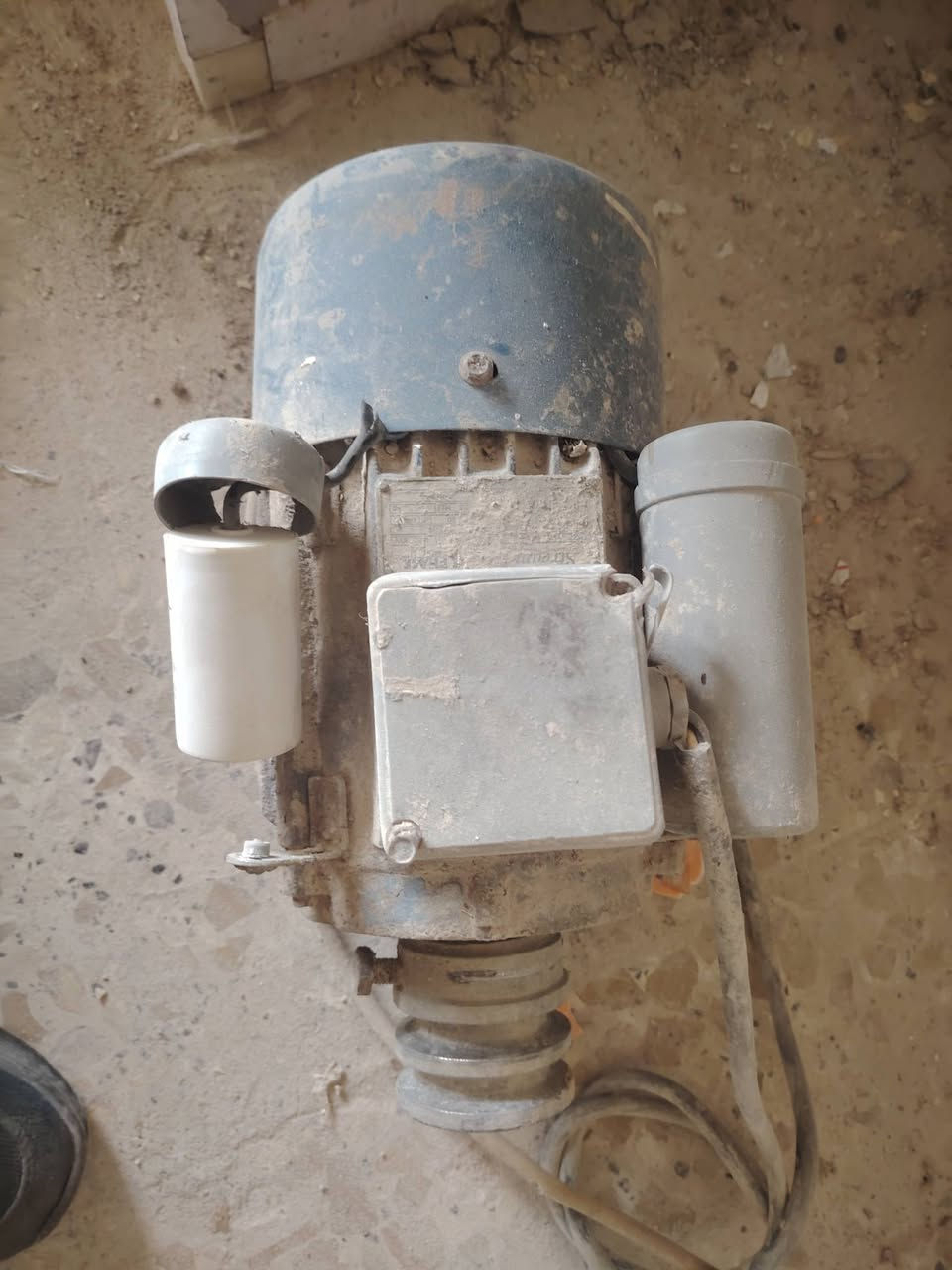 ماطور مع فارة غسل للبيع
مكلف بالنشر اتصل بالرقم للاستفسار
***********
