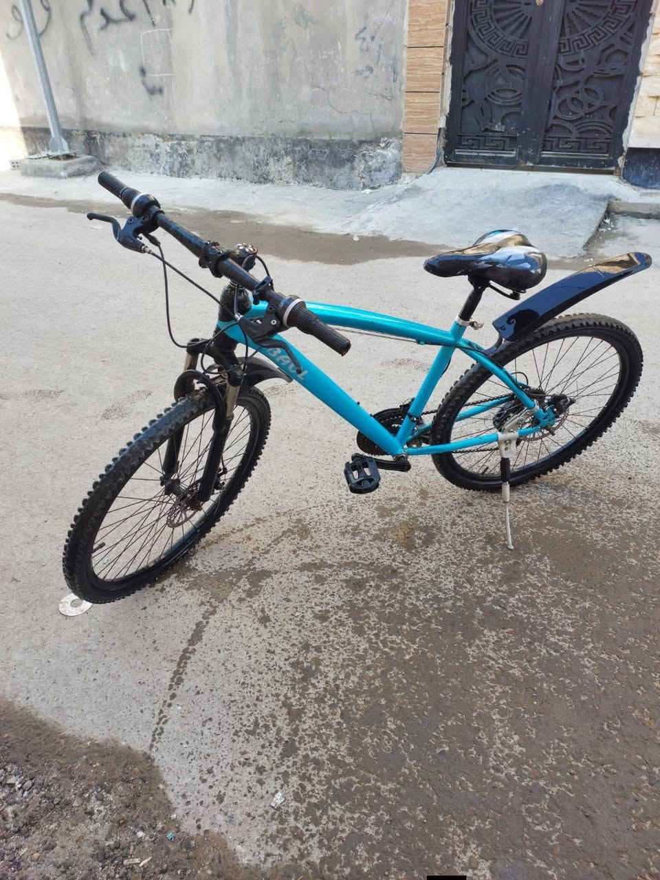 سلام عليكم بايسكل ياباني للبيع حجم 27 نضيف كلش السعر قفله 70 المكان ابو دشير ‏‪***********‬‏
