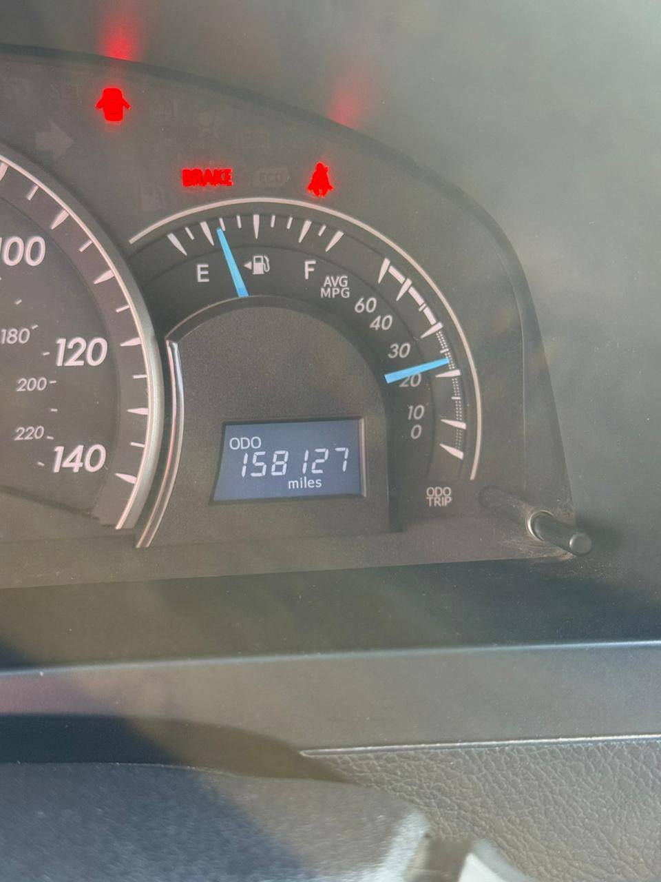 السلام عليكم 
للبيع
كامري 2015 
لون أسود 
مواصفات LE
رقم شمالي أربيل 
سنوية وهزة جدد 
ماشية 158
مكينة ما مفتوحة بالشرط
السيارة بيها جامرلغ الخلفي صبغ و3 أماكن بارد صغار
السونار كامل موجود بالصور 
الدواخل والايرباگات كفالة
صدر وتايرات جدد 
مكان السيارة كركوك 
السيارة جديدة ونظيفة بدون مصرف جاهزة
السعر مناسب 139 
***********
