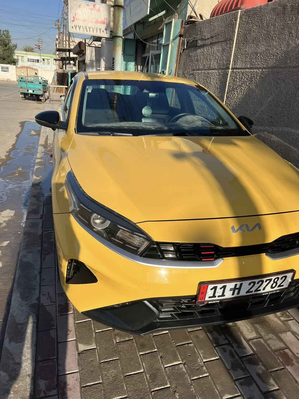 السلام عليكم للبيع كيا فورتي موديل ٢٠٠٢٢ محرك دوش ٢٠٠٠ بانزين +منظومة غاز  كير اي تي At حادثها جاملغ وبنيد حادث وسونار موجود بالمنشور   تخم تاير جديد تبريد صدر محرك كير كلها  جديد ماشيه ٨٢الف ميل  مواصفات رادار امامي خلفي اشاره بالمري كامره دواره لايت زنون عدسات  لد امامي 
رقم بغداد مصفره هيىه وغرامات 
للبيع باسمي ١٤٣ وبيها مجال بسيط 
رقم *********** 

بغداد الدوره
