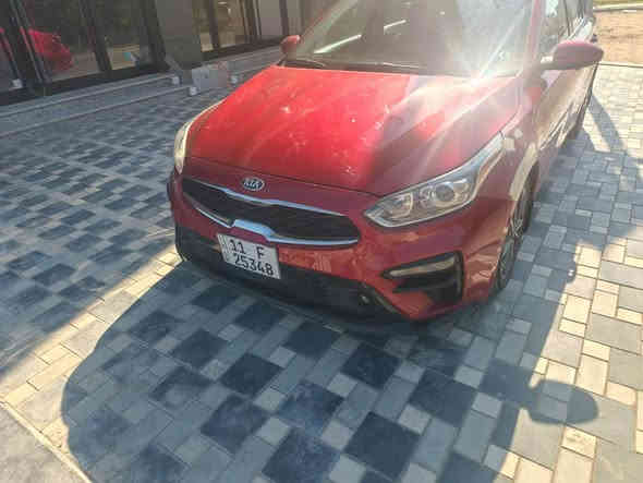 شلونكم اخوتي ان شاءالله بخير فورتي موديل 19 نضيفه وجديده للبيع او للمراوس ليبل واحد
فورتي موديل 2019 للبيع او للمراوس 
مكانه بغداد حي الجامعه 
رقمه بغداد تحويل مباشر 
المواصفات 
مواصفات ال S المعروفه 
‎3 وضعيات قياده
تحكمات استيرن 
شاشه كأمره 
كير اوتو 
رادارات 
وبعد بيه اهواي مواصفات 
السياره ماشيه فقط 56 
الحادث فقط بنيد مصبوغ والجاملغ نصه امعجن كامل وجاهز للصبغ بدون دواخل لا شاصي ولا ايرباك كله سليم كير محرك مكفول كفاله عامه السياره بيه سونار مرفق بالمنشور 
السياره بيه منظومه غاز بعده ما مشتغله سعره 500 الف وبيه كارت الضمان تريد تستعمله عليه غاز واتوكل تريد تشيله ب ٥٠ الف يشيلوه الك 
السعر ١٣٧ وبيه مجال بسيط ان شاء الله بيع او مراوس وهذا رقمي للتواصل 

هاذه رقمي للاتصال  
***********
*********** هاذه بي واتساب بغداد
