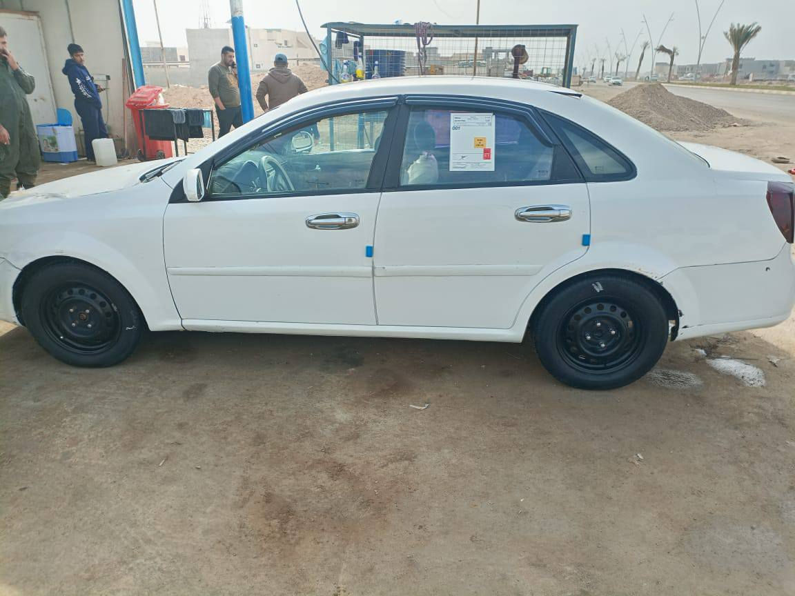 السلام عليكم.اوبترا موديل 2011 كير عادي صبغ عام محرك جديد مامفتوح رقم بصره مشروع وطني مكان كركوك السعر 59ورقه وبيها مجال 
***********
***********
