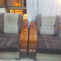 مستعمل • ١٠مقاعد • بغداد الدوره
